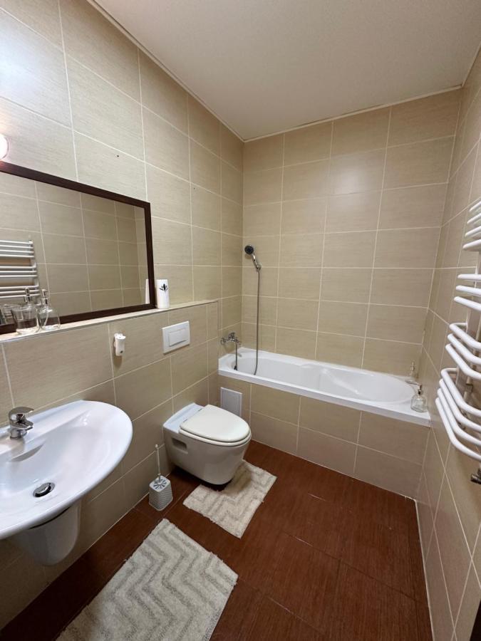Apartament “La Iepure” Braşov Esterno foto